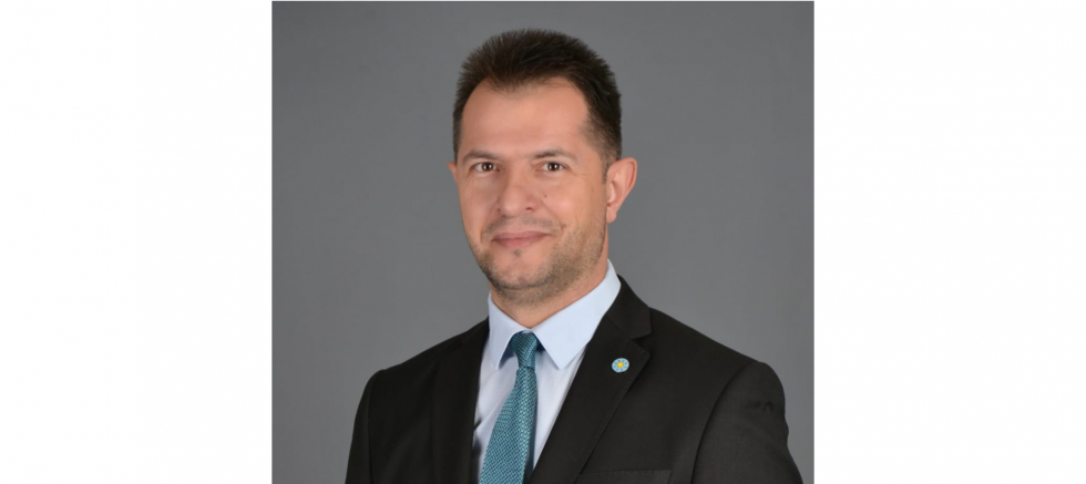 Volkan Karasu: “Öğretmenin Sesi Kısılırsa, Milletin Geleceği Susar” - GÜNDEM - İnternetin Ajansı