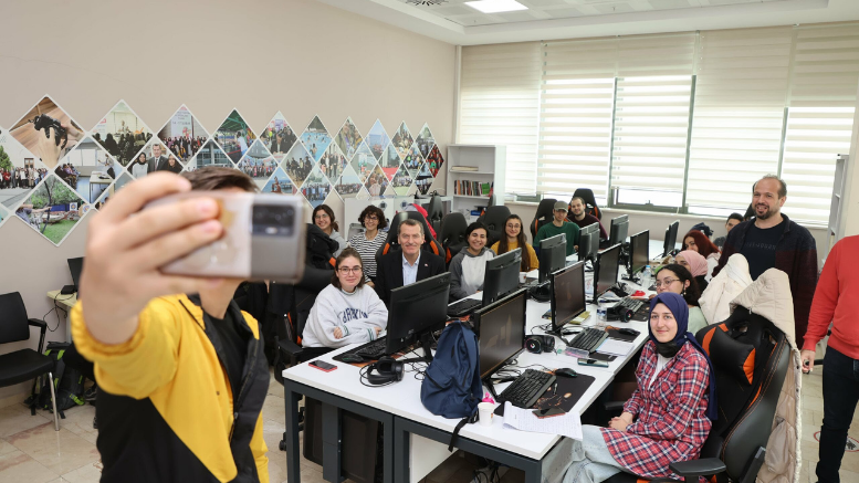 ZEYGEM Gençlere Tasarım Dünyasının Kapılarını Aralıyor - TÜRKİYE - İnternetin Ajansı